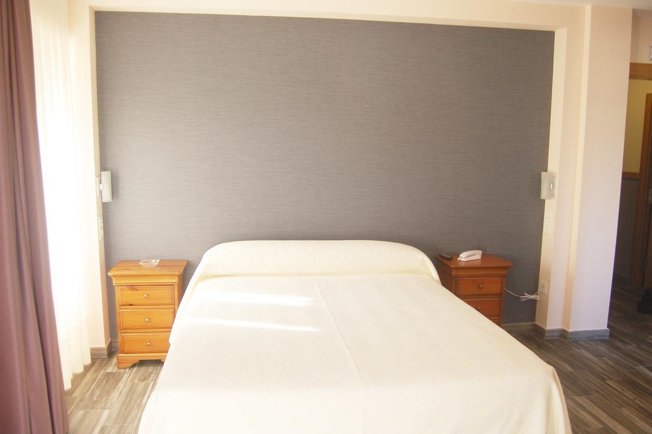 Hotel Lupa San Juan de Pinera Eksteriør billede